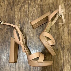 Gianni Bini Nude Heels